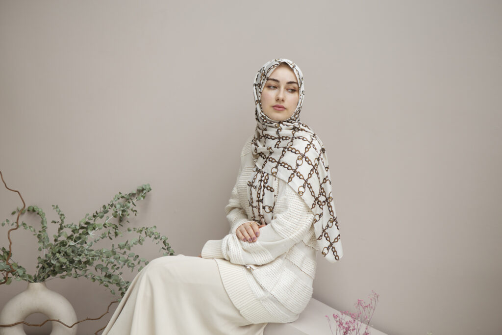 Beatufik women with a hijab
